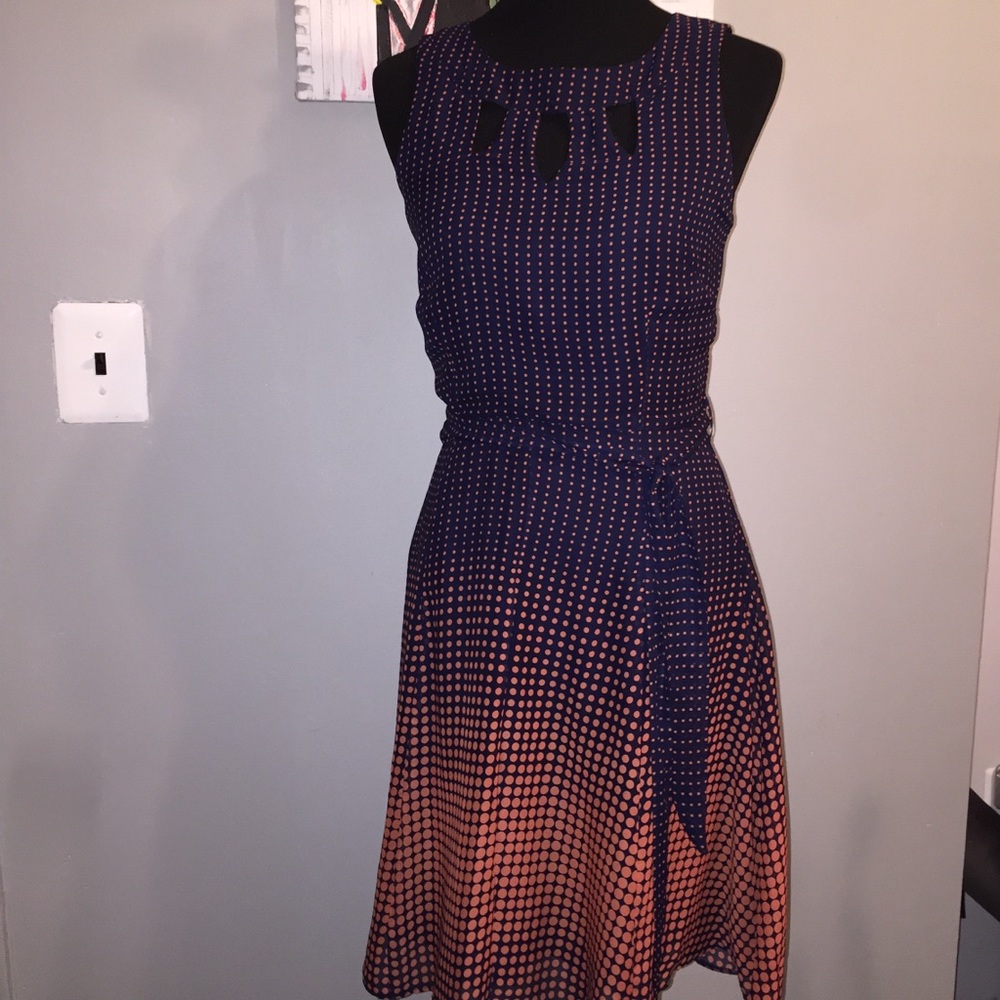 Sun dress 👗 - Picture 3 of 6